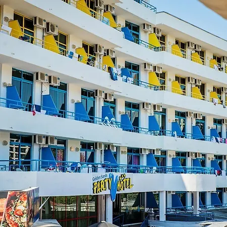 Party Adults Only Hotel